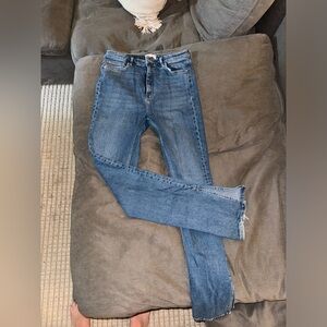 Zara Jeans - HI RISE SPLIT SKINNY JEANS